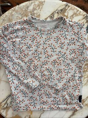 Tiny Cottons Kids Long-Sleeve Tee in Light Gray with Orange Berry Print
